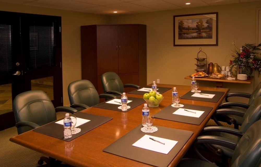 Clearwater Suite Hotel2