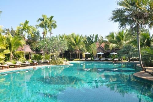 ลาลูน่า โฮเต็ล แอนด์ รีสอร์ท (Laluna Hotel and Resort)3