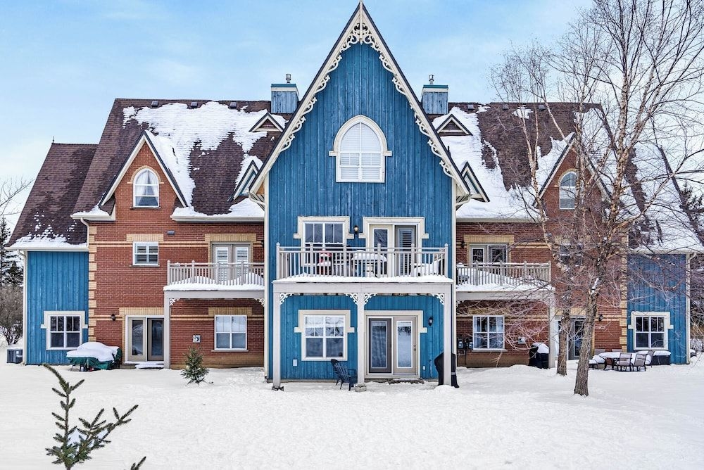 HistoricSnowbridge -Blue Mountain Resort3
