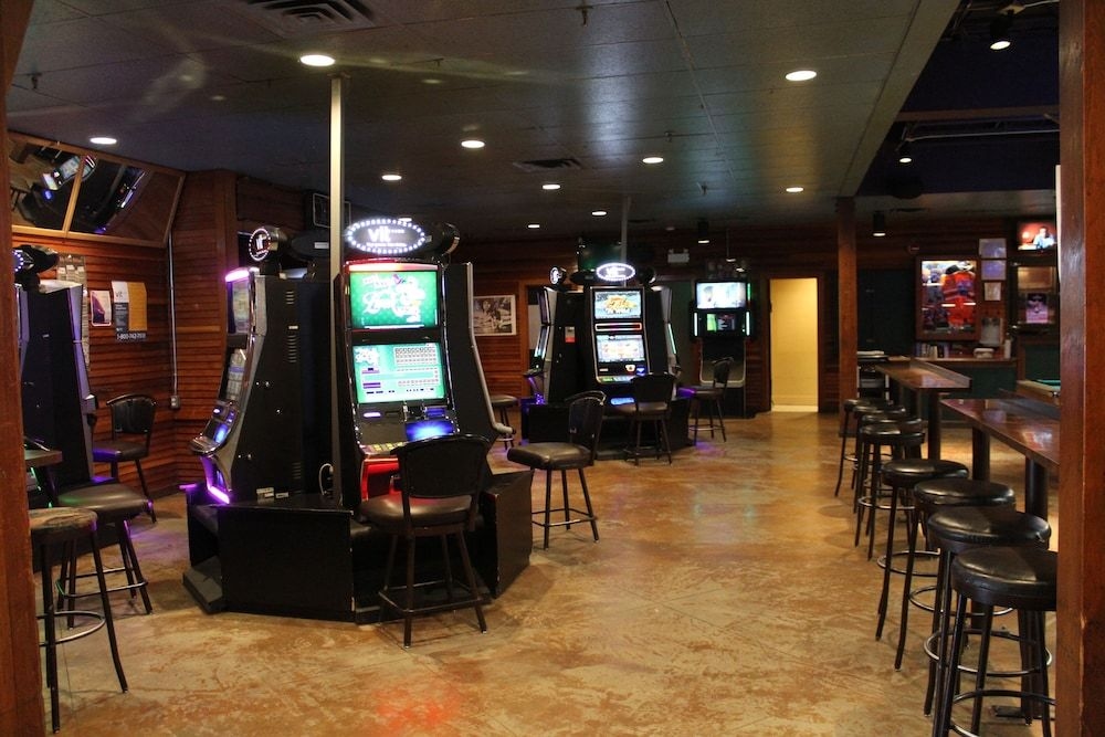 Grande Cache Hotel3