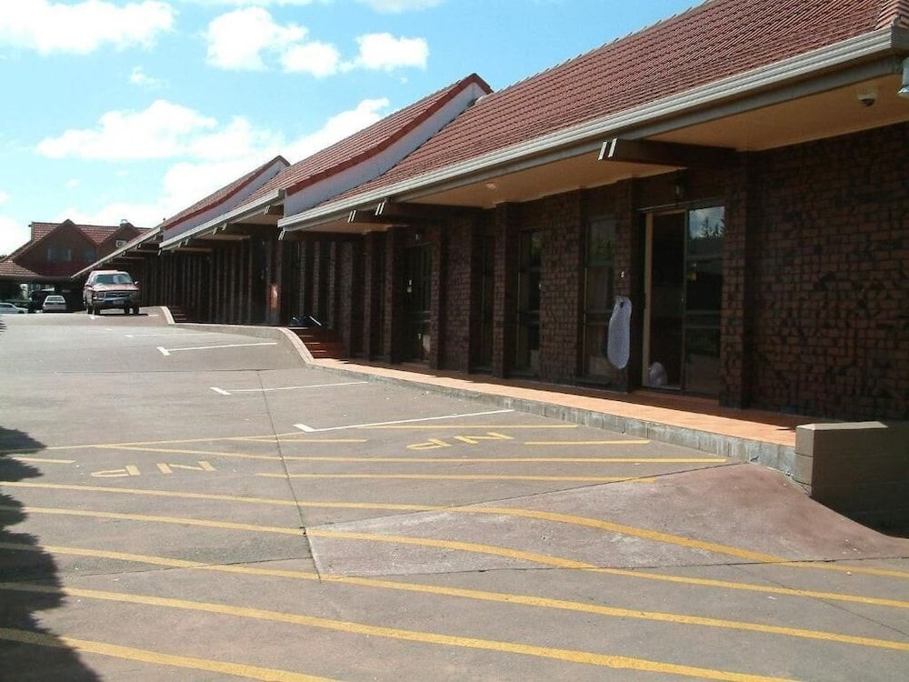 Beetham Park Motel0