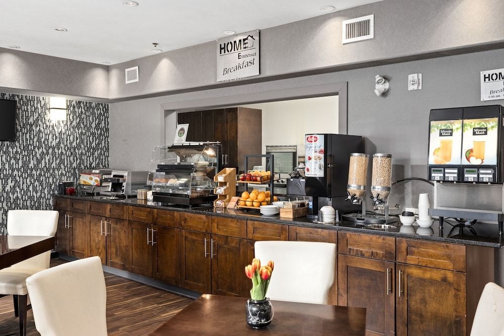Home Inn & Suites Swift Current4