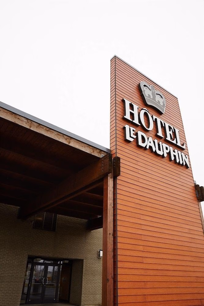 Hotel Dauphin Saint Hyacinthe1
