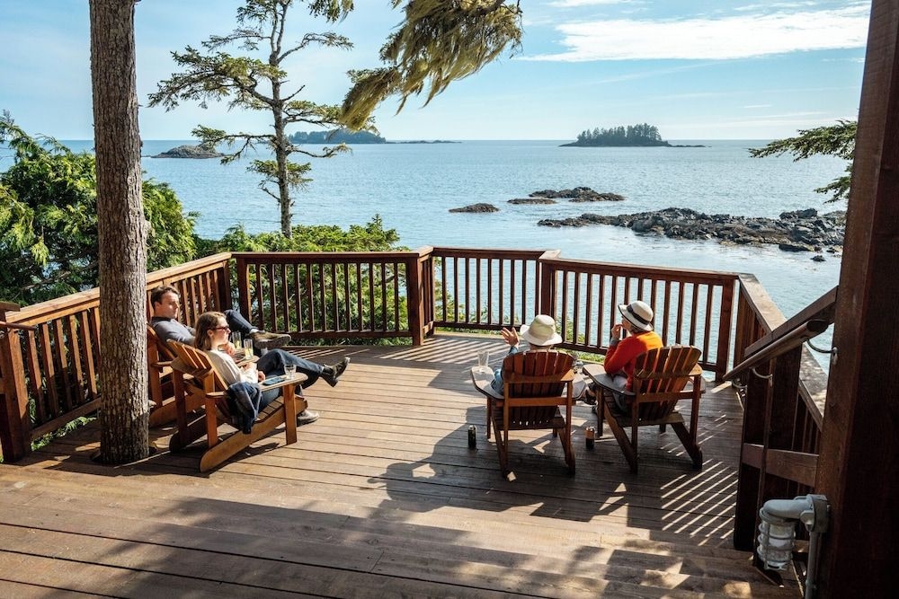 Middle Beach Lodge4