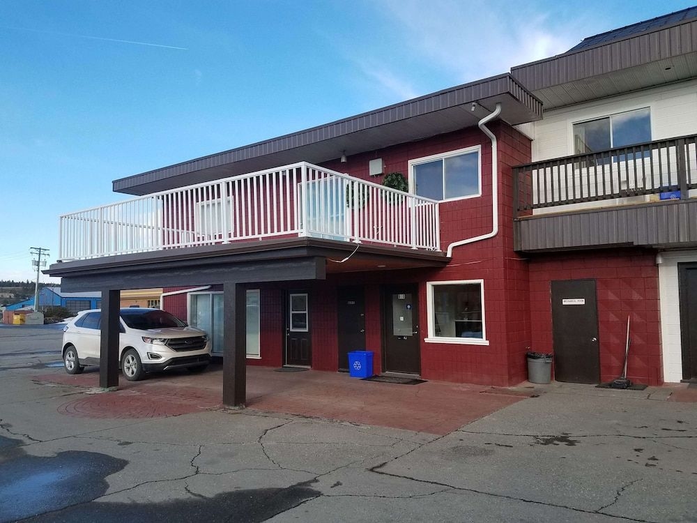 Nomad Motel2