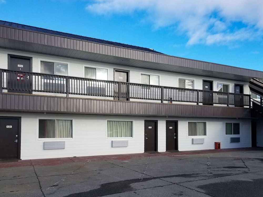 Nomad Motel3