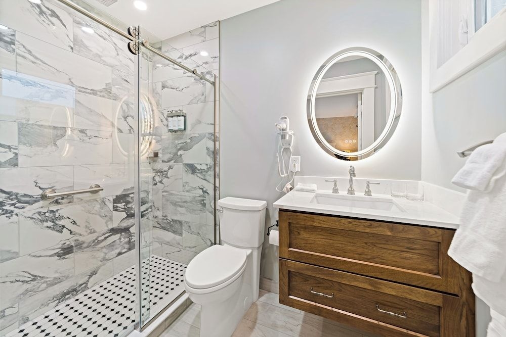 White Inn3