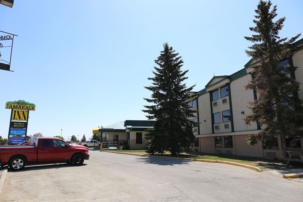 Tamarack Motor Inn3