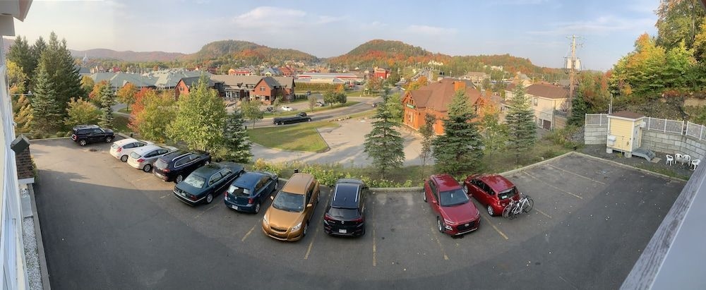 Hotel & Suites Les Laurentides Saint Sauveur3