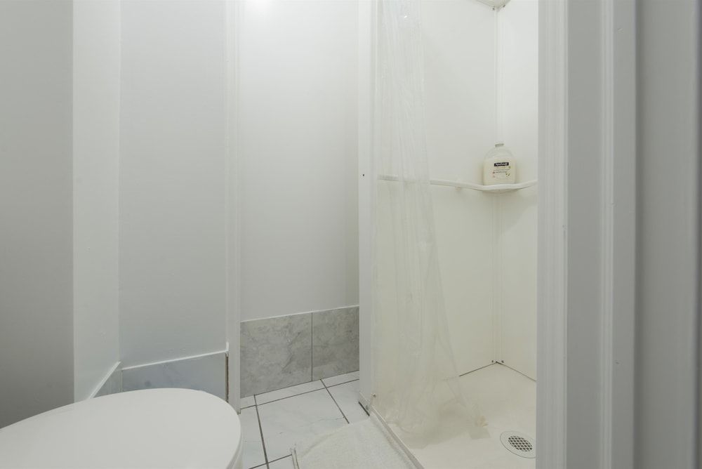 University Apartment4