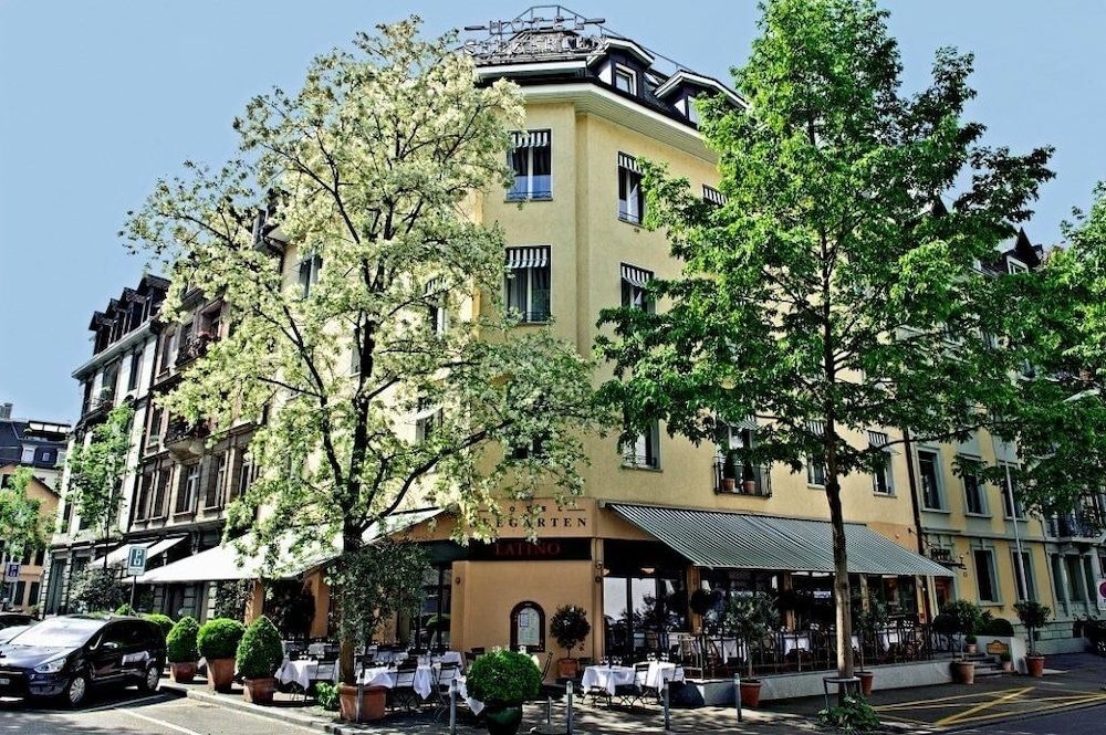 HOTEL SEEGARTEN1