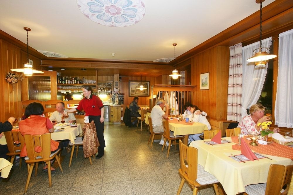 Hotel Oberland3
