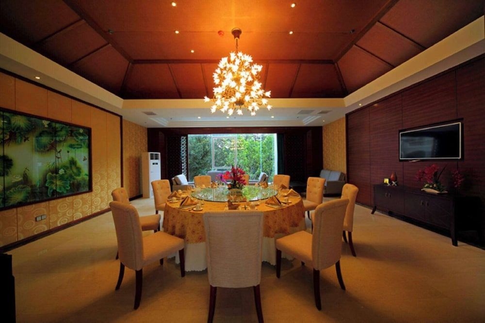 Ramada Wanning Resort4