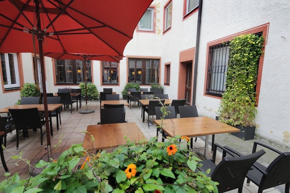 Bayerischer Hof Freising1
