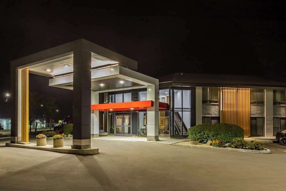 Comfort Inn Brossard4