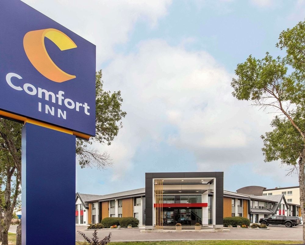 Comfort Inn Brossard2