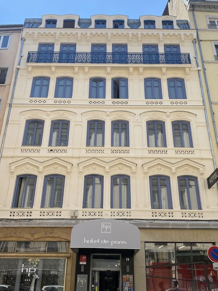 Hotel de Paris1