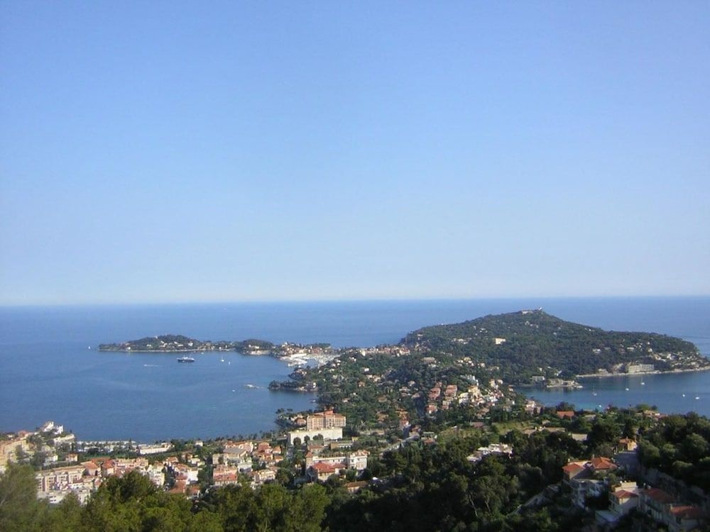 Hotel Comte de Nice0