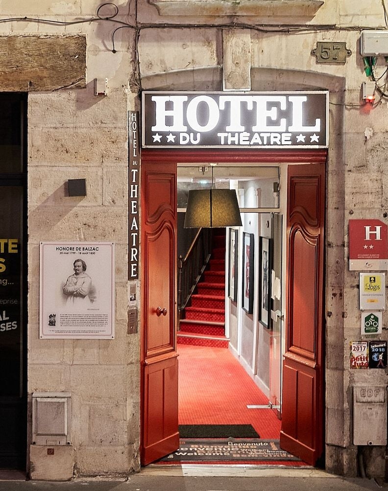 Hotel du Theatre4