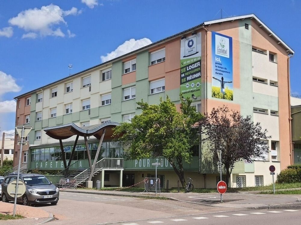 Ethic Etapes Dijon - Hostel4