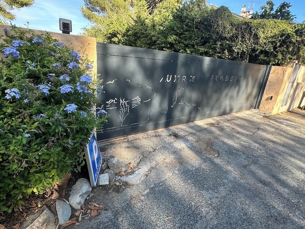 Auberge Provencale1