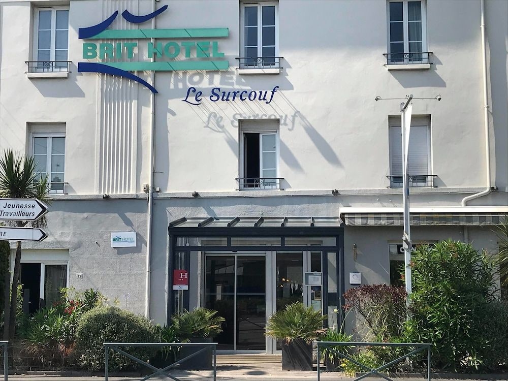 Brit Hotel Le Surcouf1