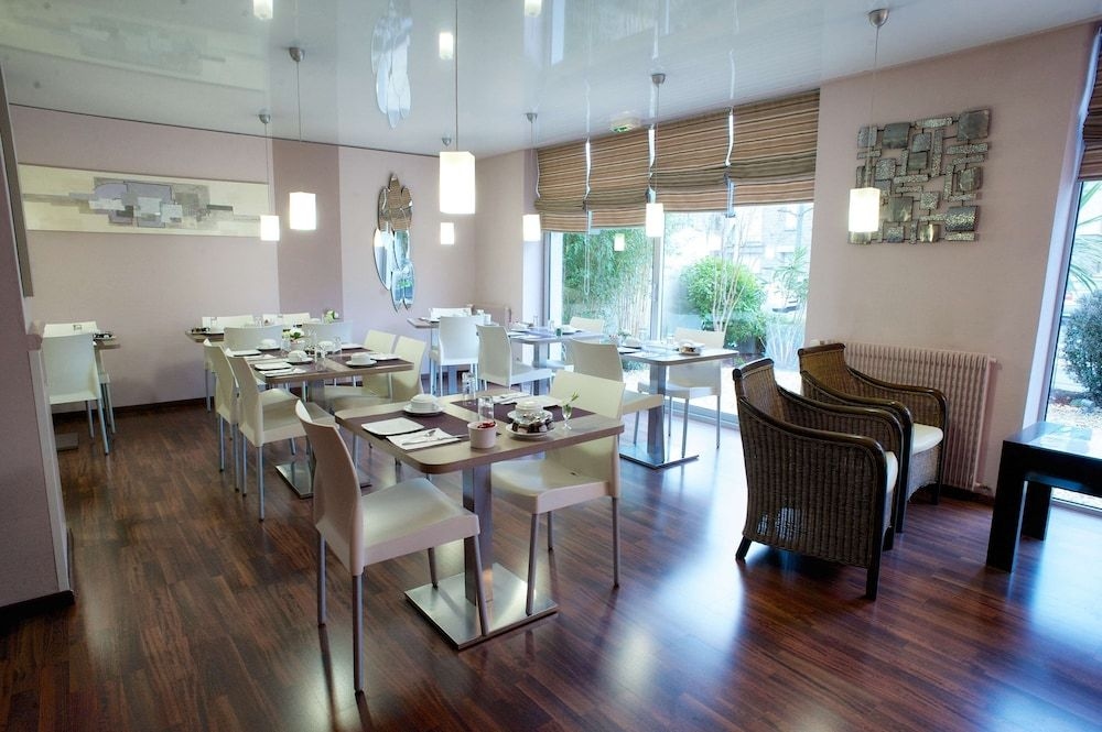 Brit Hotel Le Surcouf4