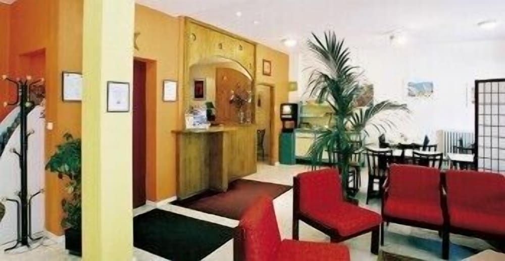 Inter-hotel De Paris Et Des Voyageurs2