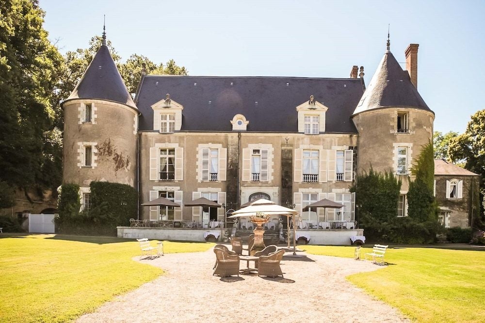 Chateau de Pray2