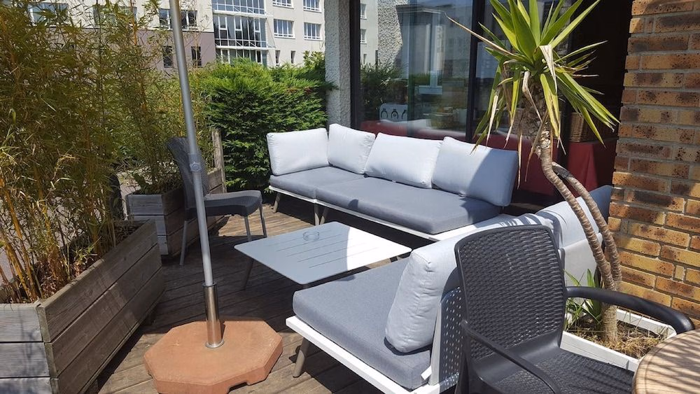 Hotel Crocus Caen Memorial0