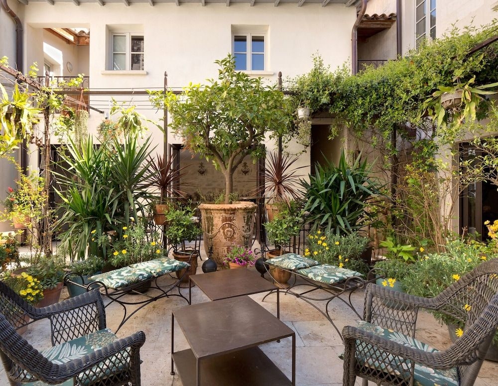 Aux Augustins3