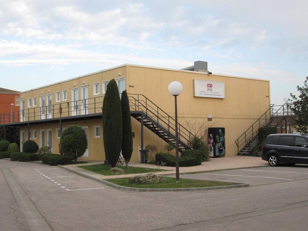 Top Motel1