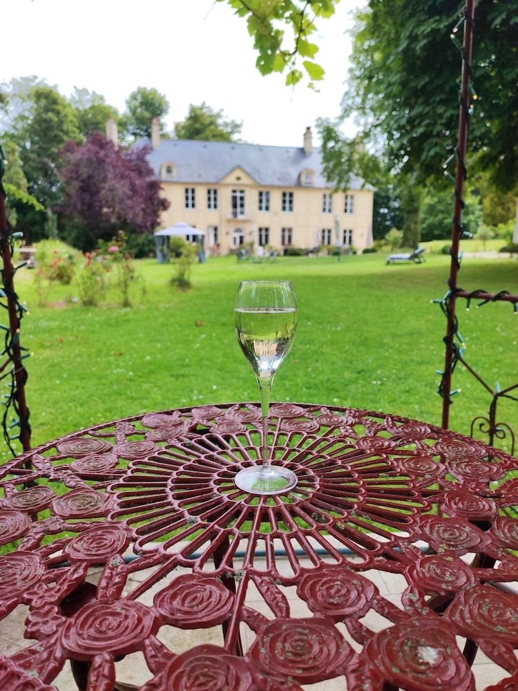 Chateau de Bellefontaine3