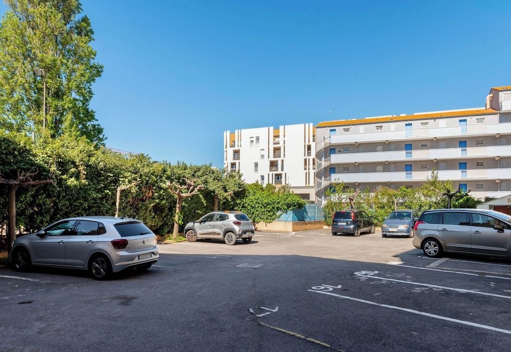 Hotel Azur3