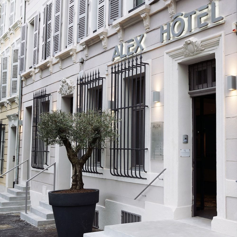 Alex Hotel4
