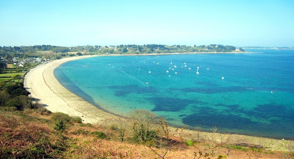 HOTEL DE LA BAIE DE PAIMPOL1