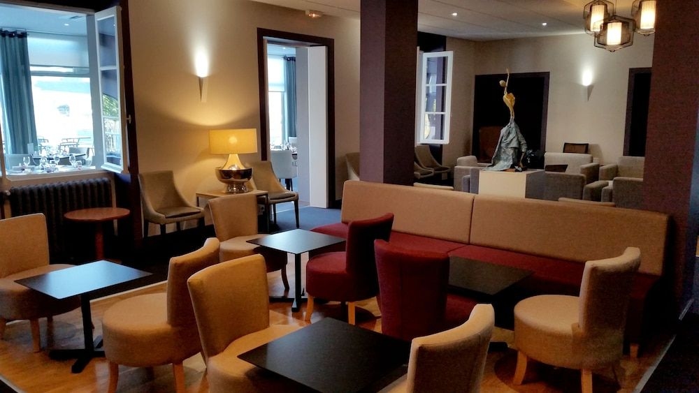 AU GRAND HOTEL3