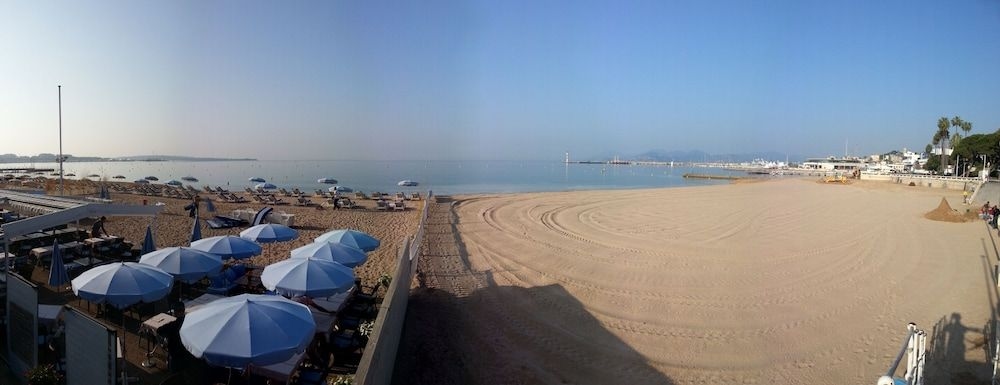 Azurene Royal Hotel2