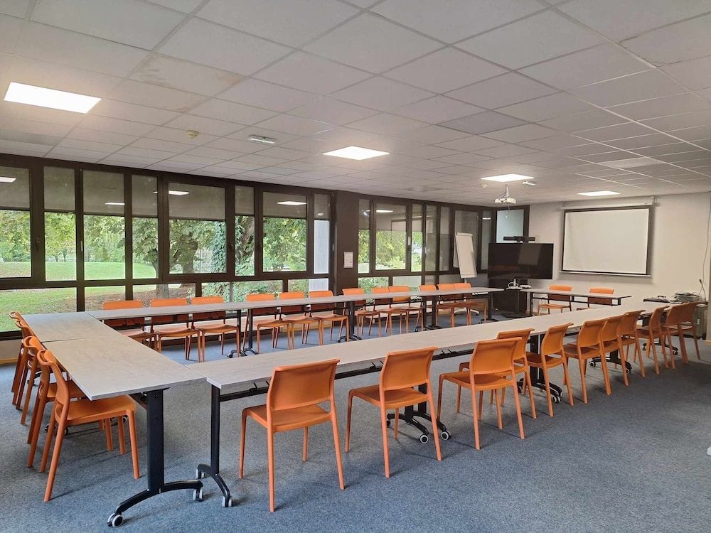 Cis De Champagne - Hostel3