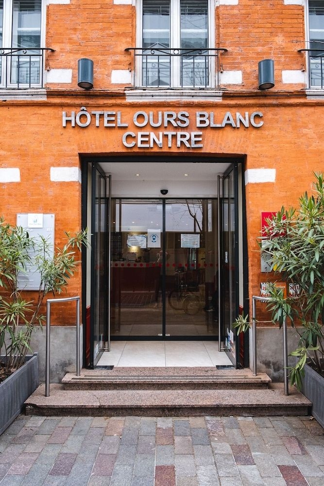 OURS BLANC CENTRE2