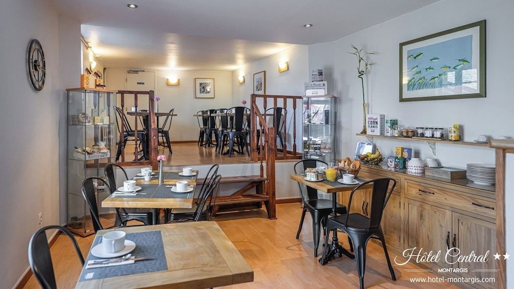 Hotel Central Montargis4