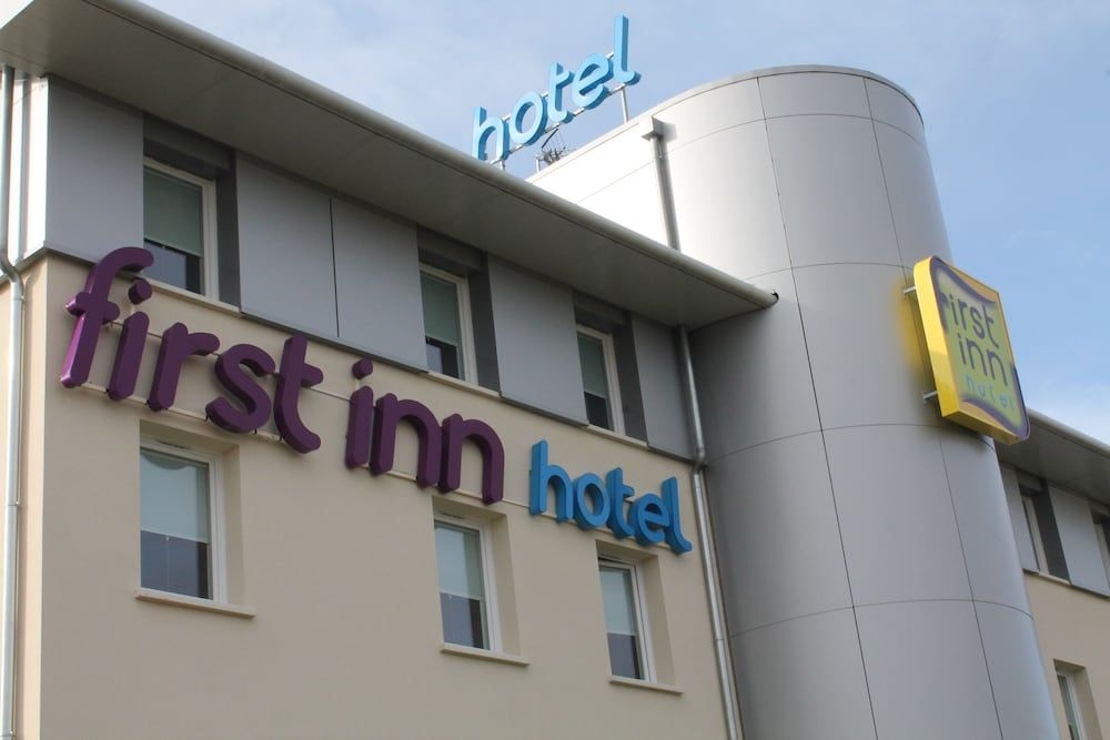 First Inn Hotel4