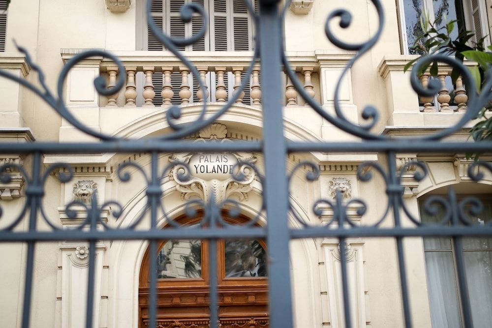 Hotel Victor Hugo4