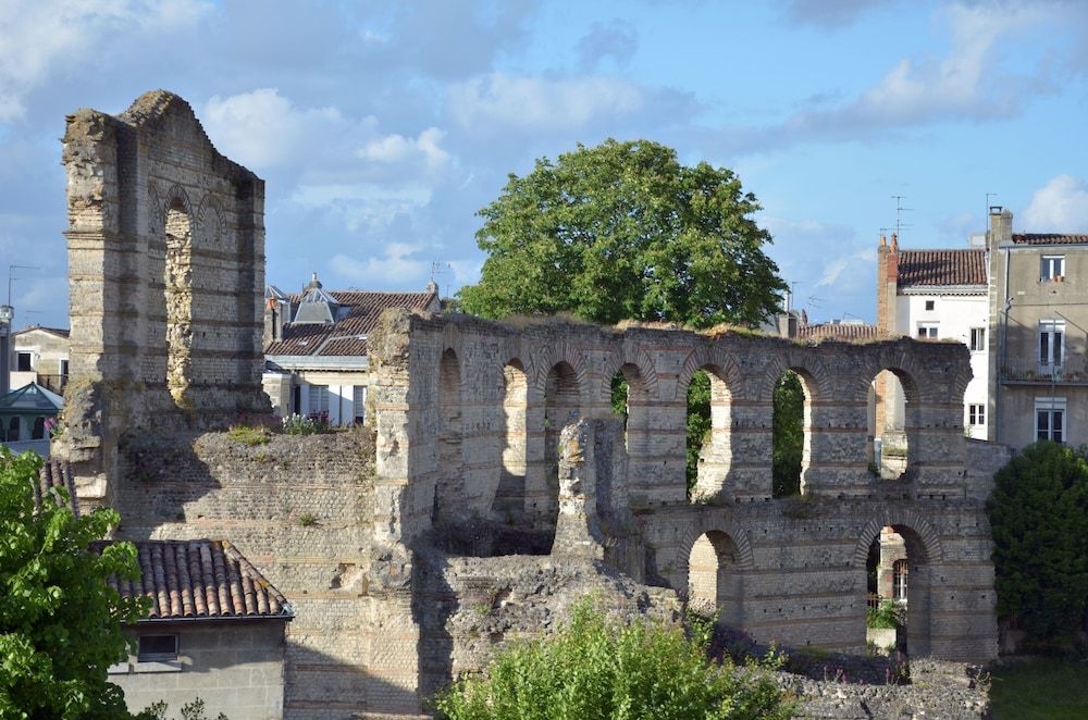 L’Arene Bordeaux0