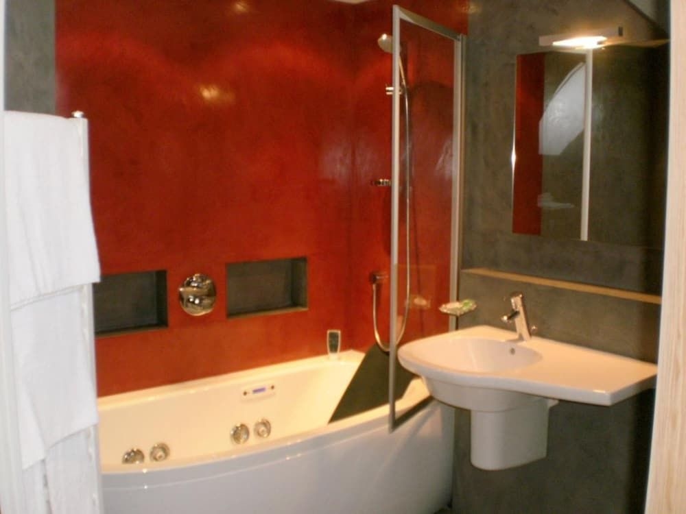 Hotel Saint Pierre1