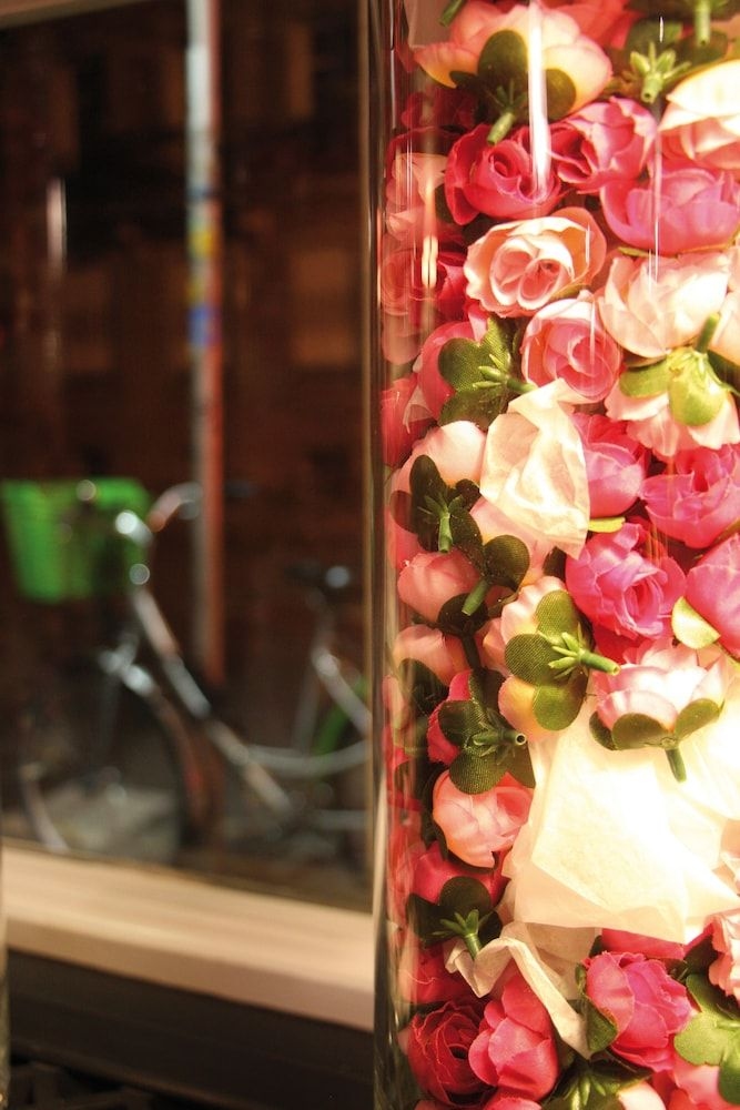 Aux Trois Roses2