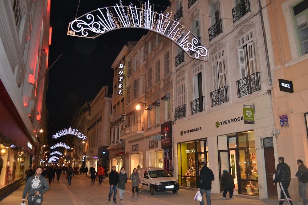 Hotel Saint Ferreol0