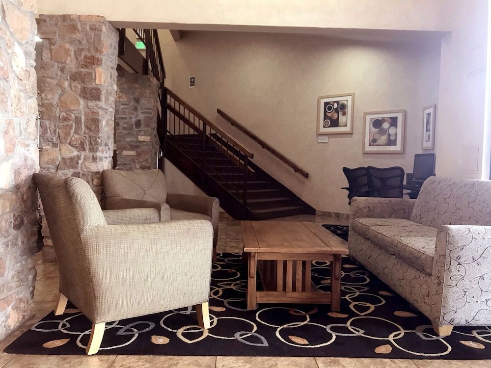 Quality Inn Navajo Nation2