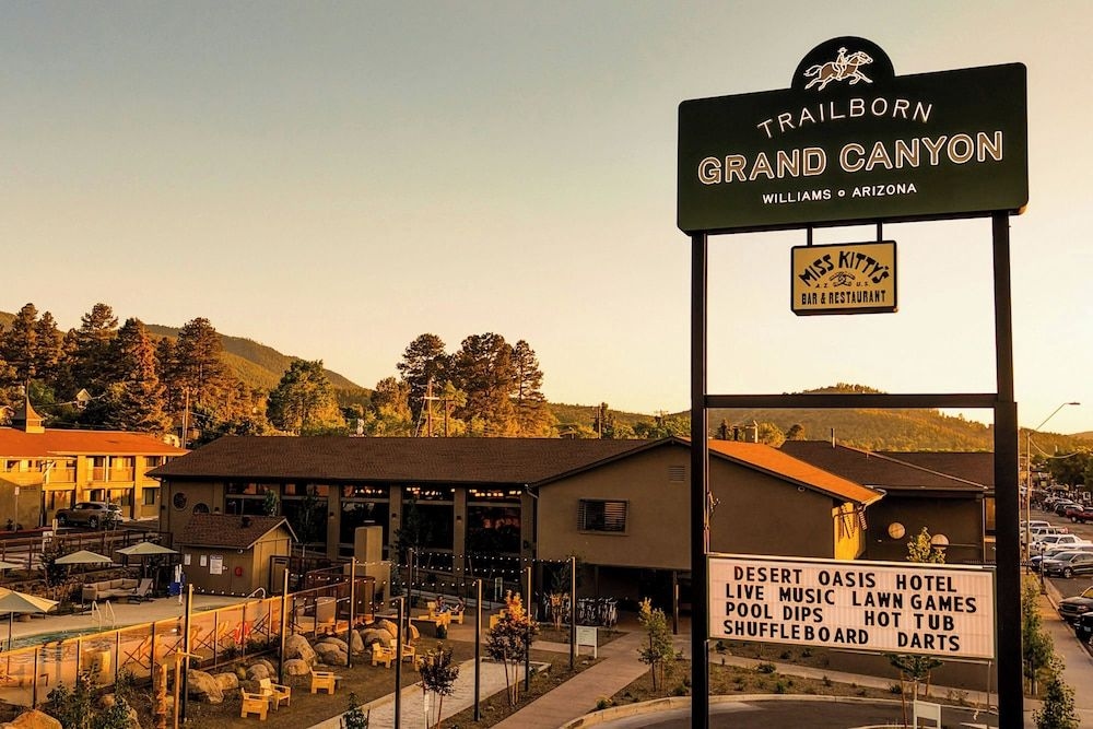 Mountain Side Inn Resort1