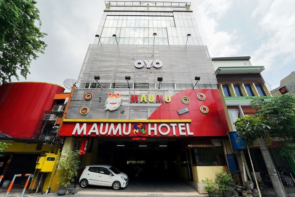 Maumu Hotel and Lounge0
